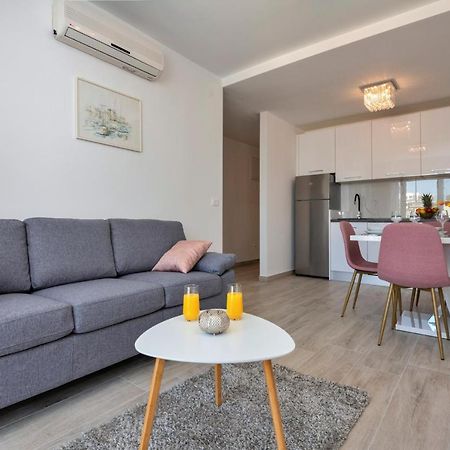 Luxury Apartment Makarska 2Min From Beach Eksteriør bilde
