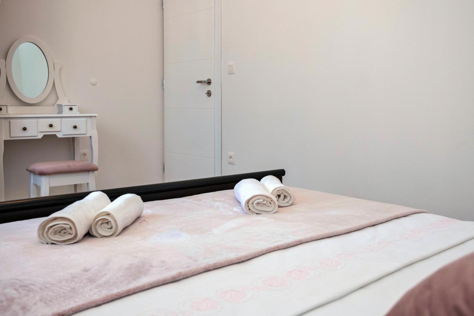 Luxury Apartment Makarska 2Min From Beach Eksteriør bilde