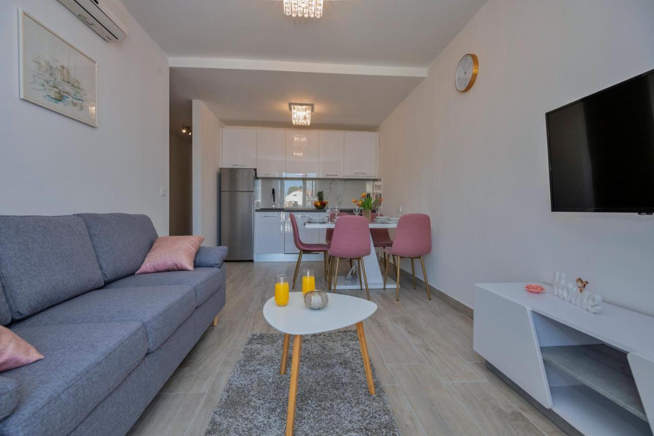 Luxury Apartment Makarska 2Min From Beach Eksteriør bilde