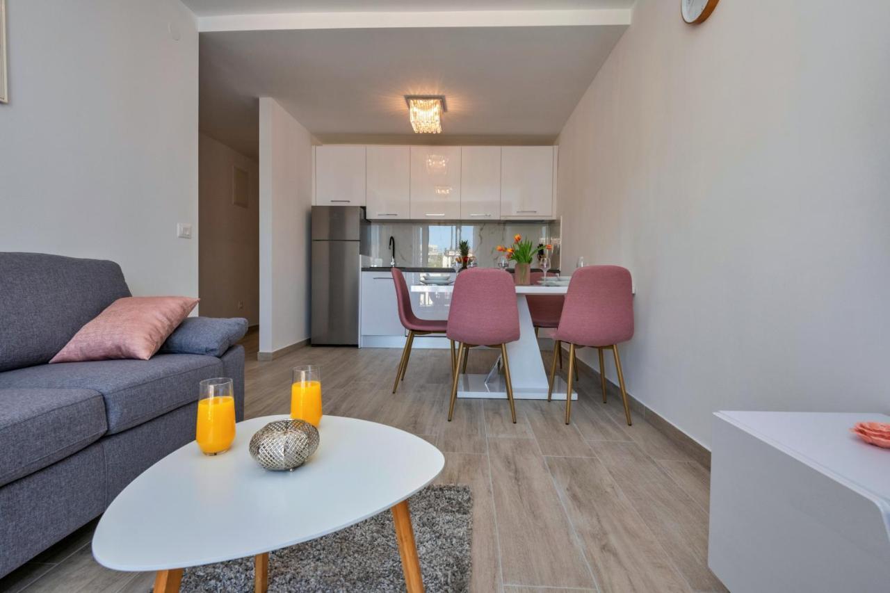 Luxury Apartment Makarska 2Min From Beach Eksteriør bilde