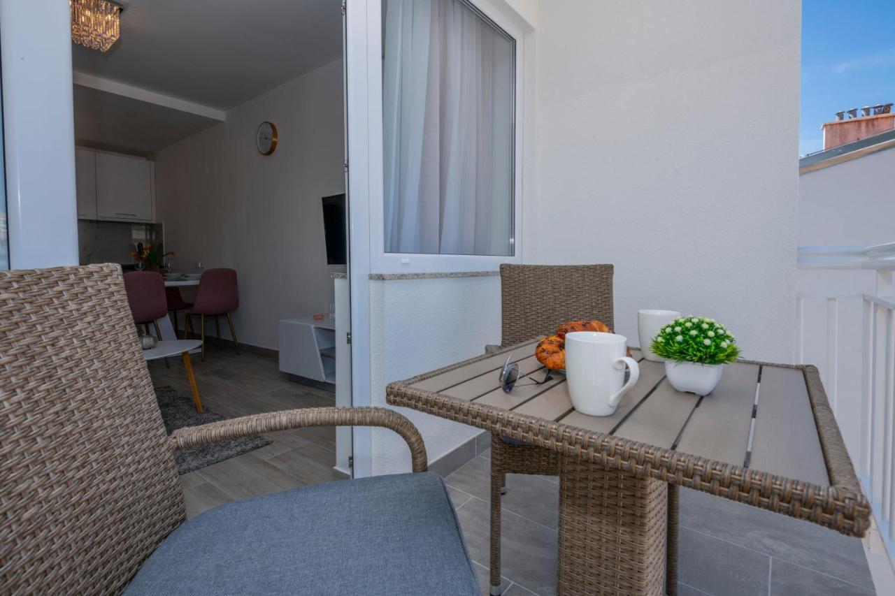 Luxury Apartment Makarska 2Min From Beach Eksteriør bilde