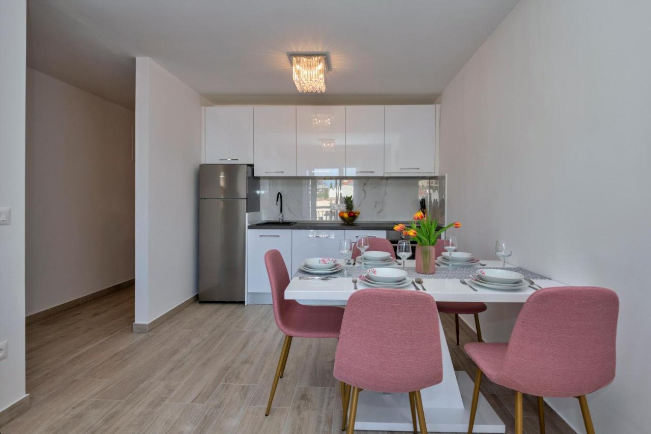 Luxury Apartment Makarska 2Min From Beach Eksteriør bilde