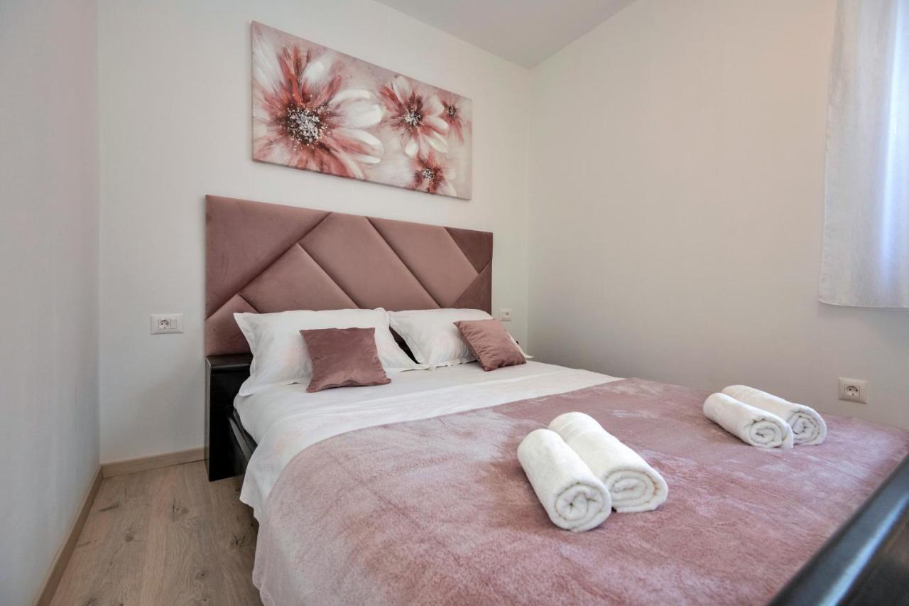 Luxury Apartment Makarska 2Min From Beach Eksteriør bilde